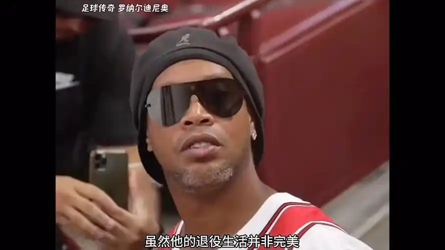 表现出色 表现出色